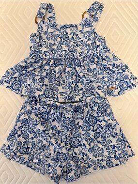 Tahari Blue and White Floral Kids Matching Set